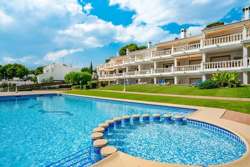 Adosado 2 Dormitorios Moraira Vistas al Mar Piscina Garaje