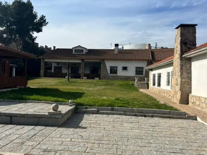 venta Chalet en Valdemarín, Madrid (41703159244.993204)- Globaliza