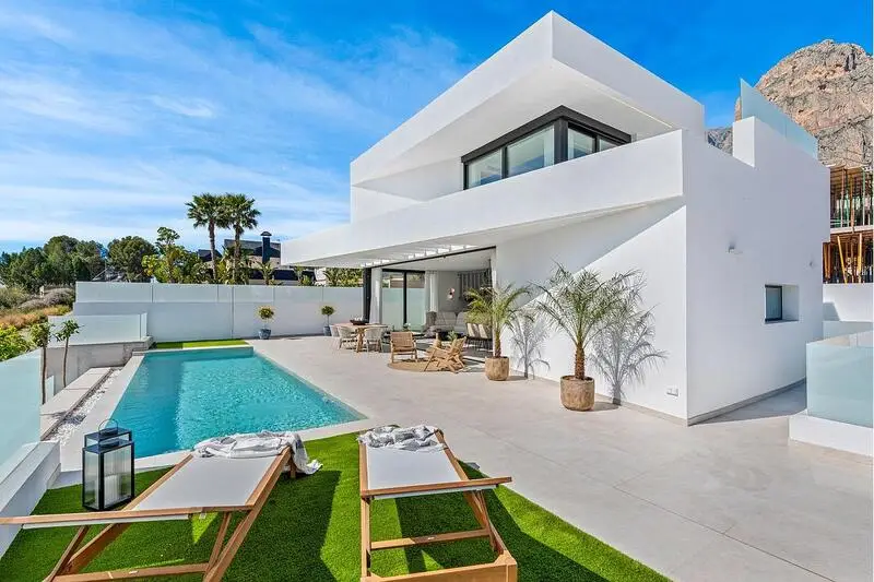 Villa en Polop 3 Dormitorios 3 Baños Piscina Nueva