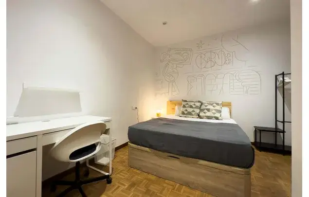 Habitaci
ón 134m
² en Barcelona Alquiler Larga Temporada