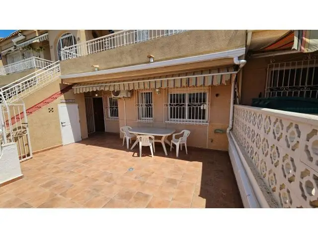 Bungalow en Torreblanca Torrevieja Cerca de la Playa