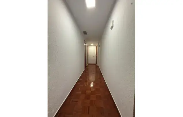 Estudio Moderno en Madrid 3-24 Meses