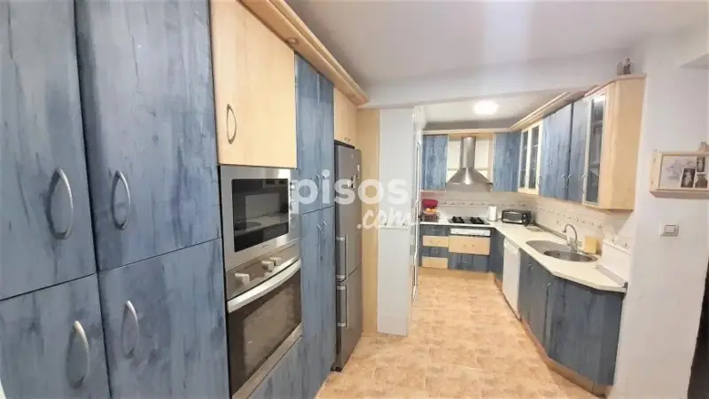 Chalet en venta en Calle Adelante