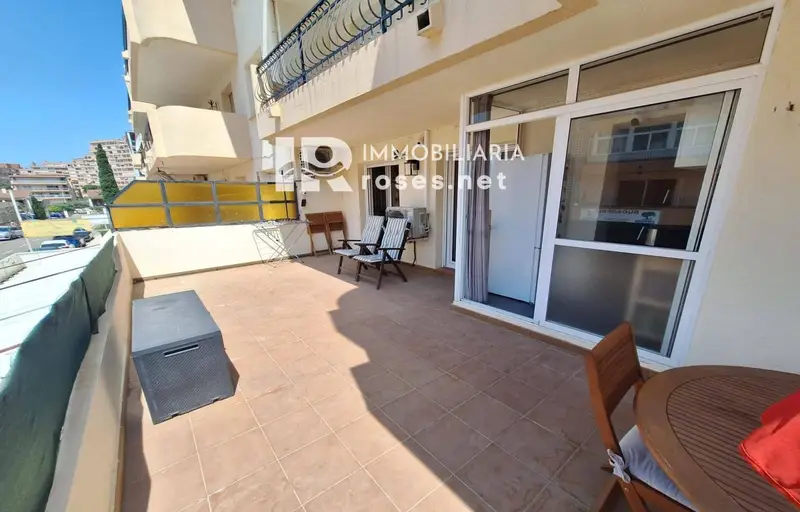 Apartamento en venta cerca de la playa de Roses Santa Margarita
