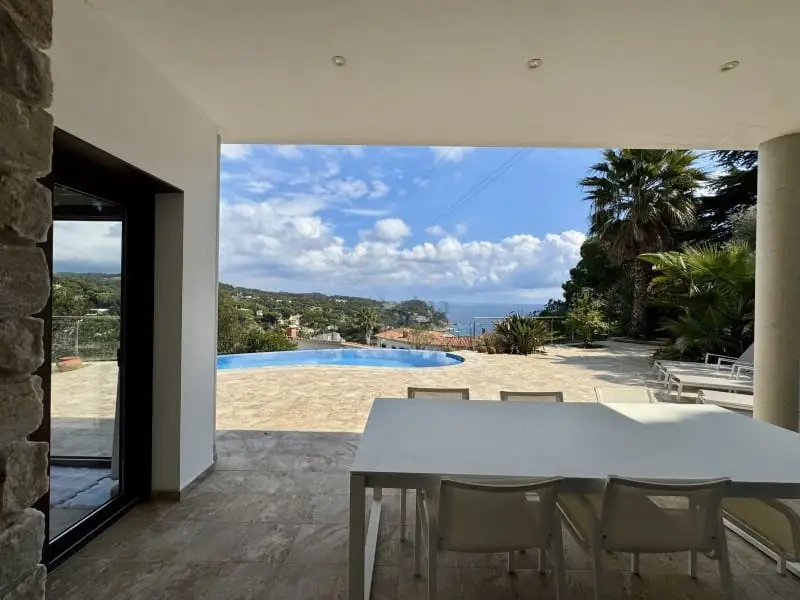Villa de Lujo con Vistas al Mar en Tossa de Mar
