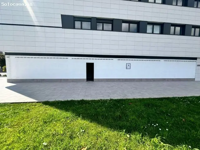 Local Comercial en Alquiler en Oviedo - Oportunidad para Emprendedores
