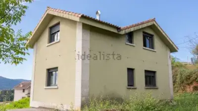 Chalet en venta en Tomiño