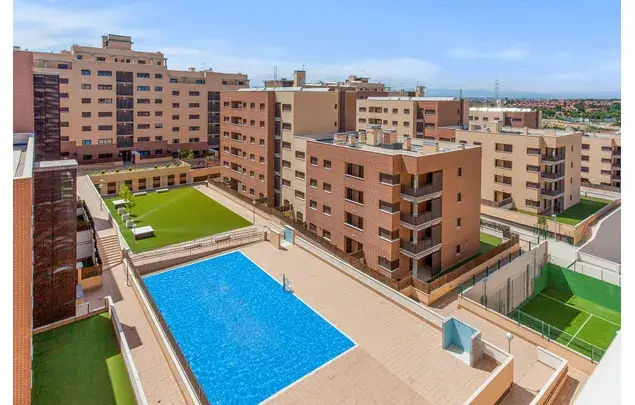 Rent 3 bedroom house of 113 m² in Madrid