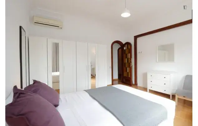 Apartamento 7 Dormitorios Barcelona L'Eixample