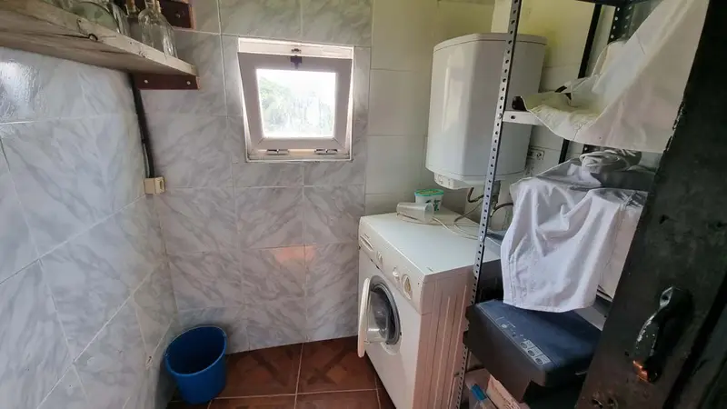 Venta Casa en Ciaño Langreo con 15000m2 y Nave