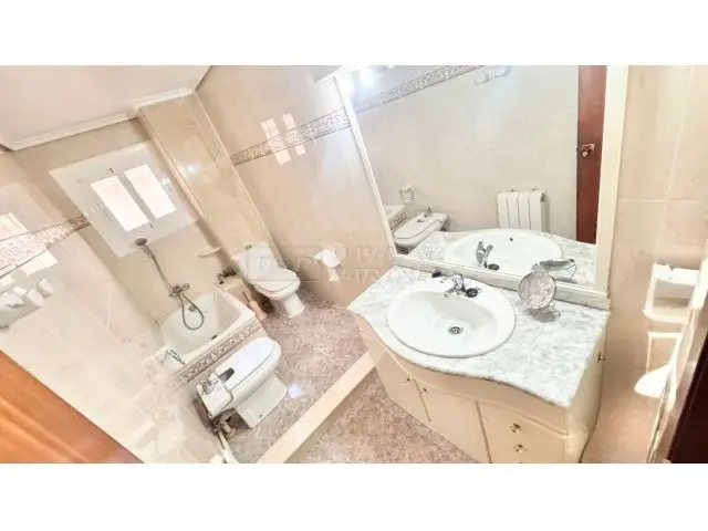 Alquiler Piso 151m2 Orihuela 4 Dormitorios 2 Baños