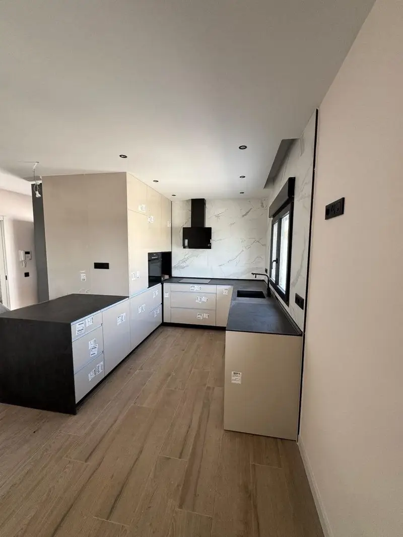 Chalet en Venta en Mutxamel Obra Nueva con Piscina