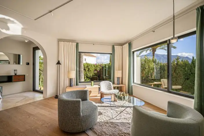 Villa de Lujo en Nueva Andalucía 4 Dormitorios
