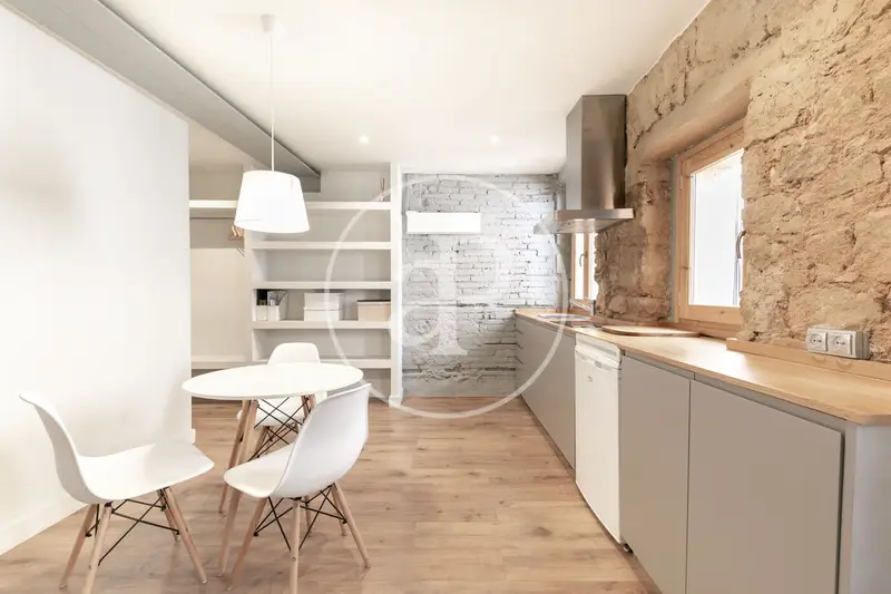 Piso Amueblado en El Born 38m2 Reformado