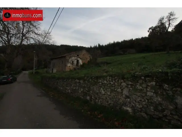 Casa Rural con Terreno Agrario en San Roque Colindres