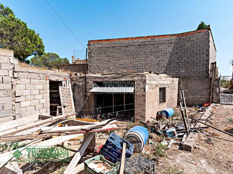Terreno Industrial en Venta Las Norias 4900m²