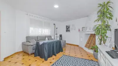 Casa en Venta El Padul 258m2 5 Dormitorios Jardin Piscina