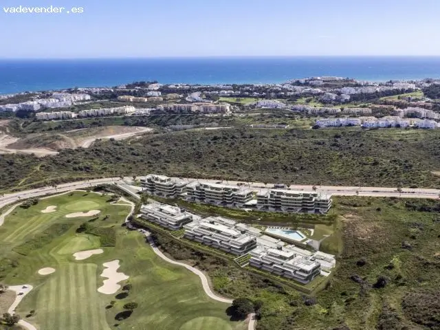 Apartamentos en Venta Mijas Costa Malaga: Vistas al Mar y Golf