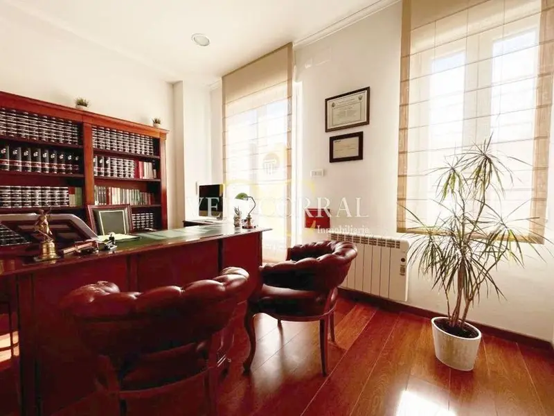 Piso Reformado en Ribadesella Centro Oficina Vivienda