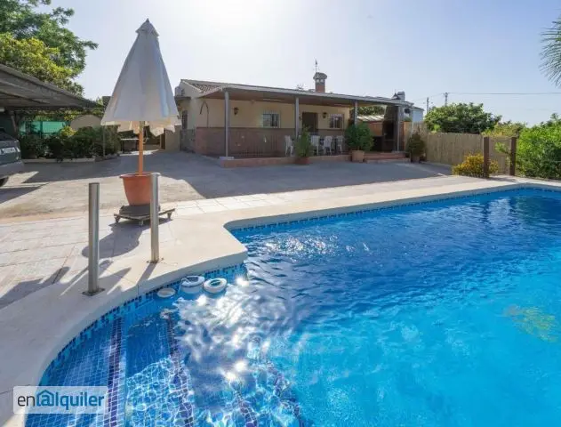 Alquiler Casa 3 Dormitorios 2 Baños Piscina Centro