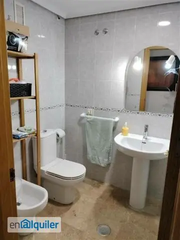 Piso en Alquiler Parque Sur Albacete 4 Dormitorios 2 Baños Amueblado