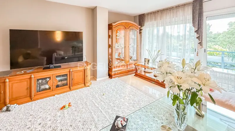 Apartamento de Lujo en Sitges con Vistas al Mar