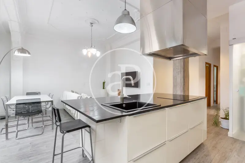 Piso en Venta Arrancapins 5 Dormitorios Reformado