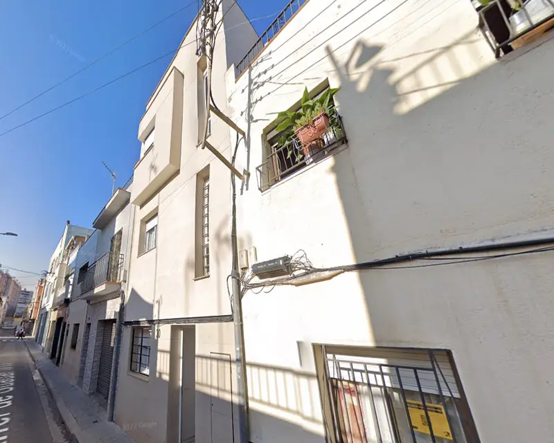 Casa Unifamiliar 68m2 2 Banos Sabadell
