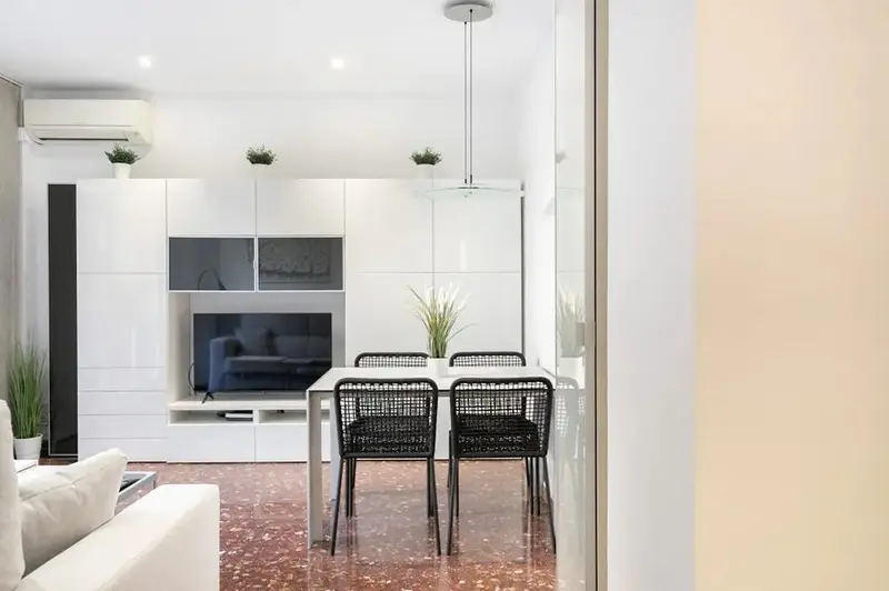 Apartamento 2 Dormitorios 1 Ba																																																																																																																																																																																																																																																																																																																																																																																																																																																																																																																																																																																																																																																																																																																																																																																																																									
ño Barcelona Alquiler