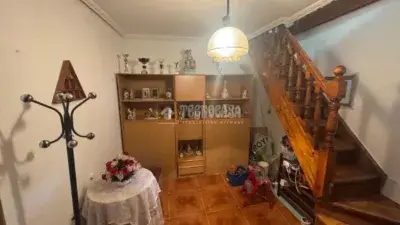 Piso en venta en los Corrales de Buelna