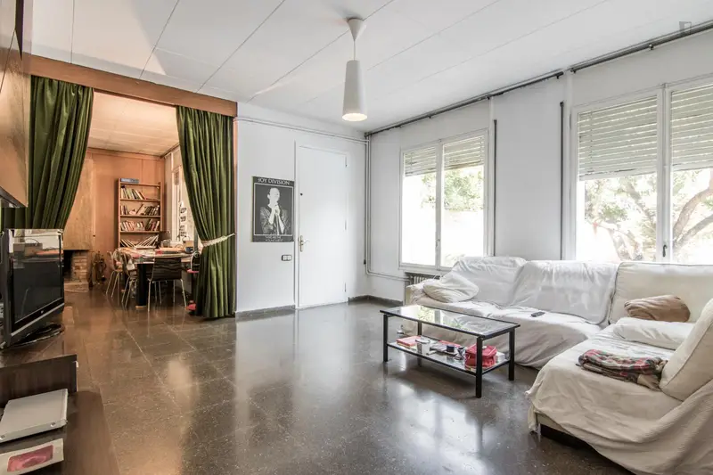 Habitacion en Sabadell cerca de Barcelona