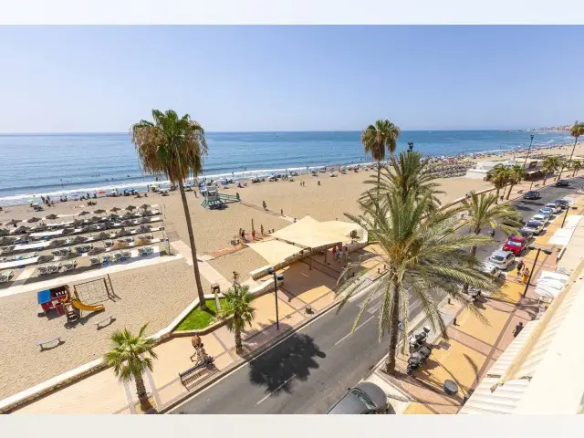 Piso de 2 Dormitorios en venta Fuengirola, España