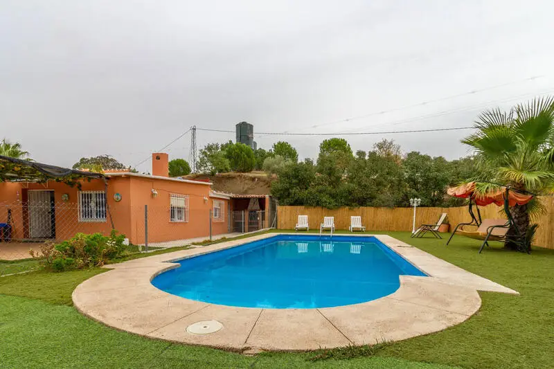 Villa en venta cerca Caminito del Rey 3 dormitorios