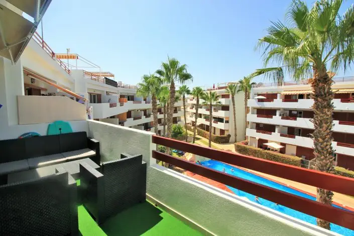 Apartamento en Ático 2 Dormitorios El Rincon