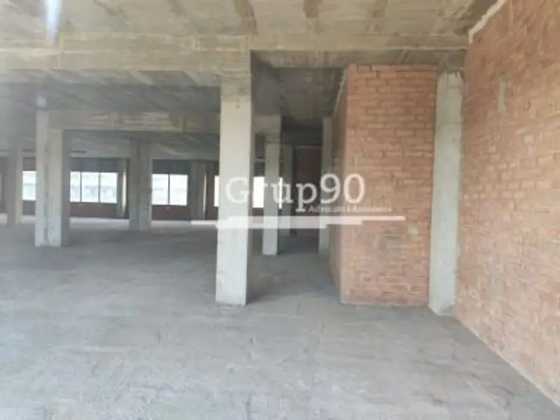 venta Local Comercial en Lleida, Lleida Provincia (YMQ-25-5-04920)- Globaliza