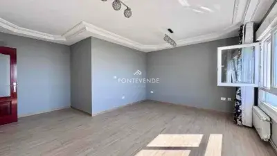 Piso en venta en Marín con vistas a la ría y cerca de la playa