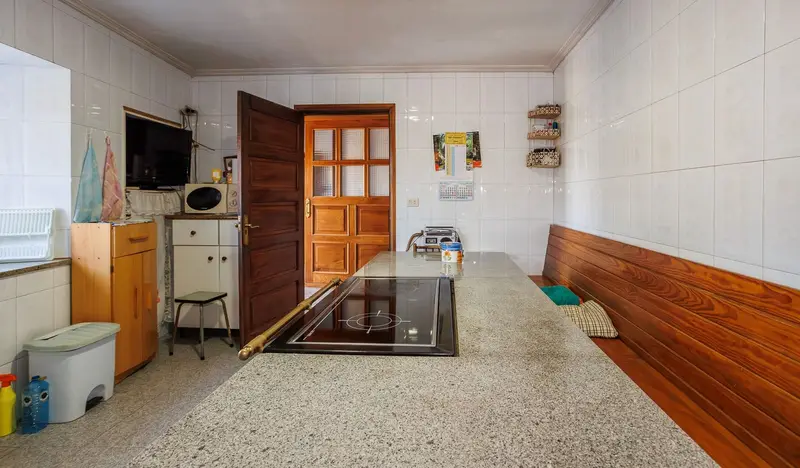 Casa Rural con 5 Dormitorios y 8714m² de Terreno en Outeiro de Rei
