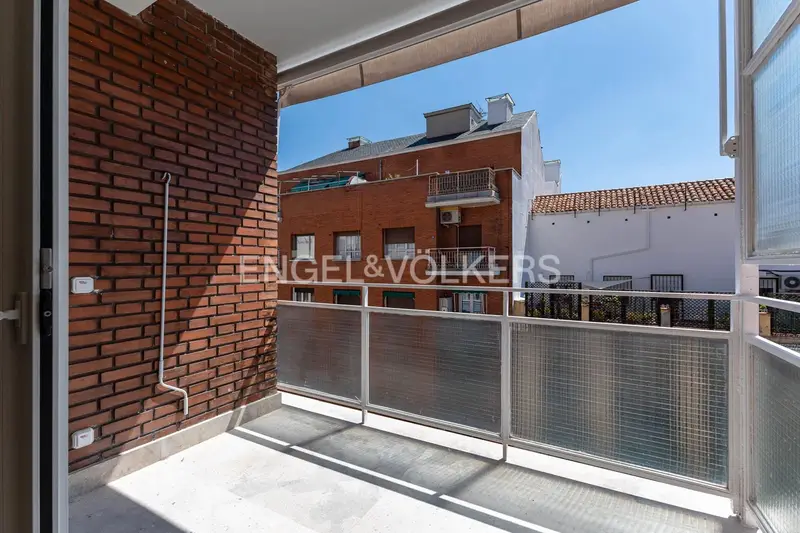Apartamento en venta en Almagro Madrid 147m2 3 dormitorios 3 banos