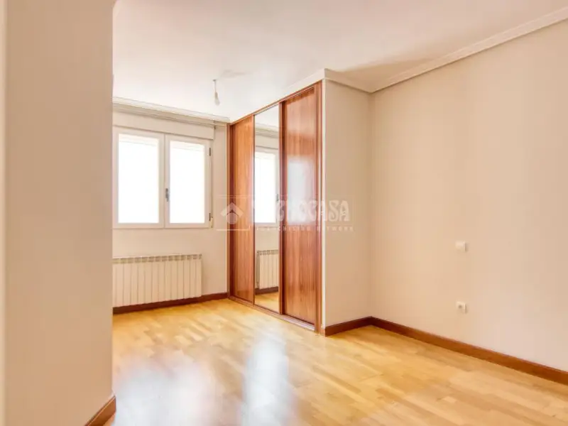 Atico Luminoso en Venta Junto a Avenida de Segovia