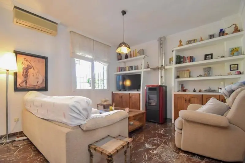 Casa con Piscina en Residencial Privado