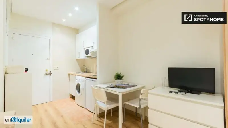 Estudio con AC en Salamanca cerca de Retiro