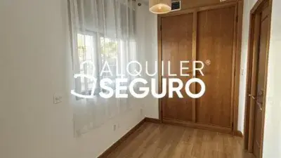 Alquiler Piso Villalbilla 65m2 2 Dorm Terraza Amueblado