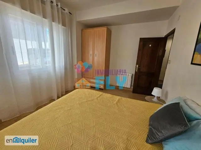 Alquiler piso estudiantes 4 habitaciones zona Auditorio