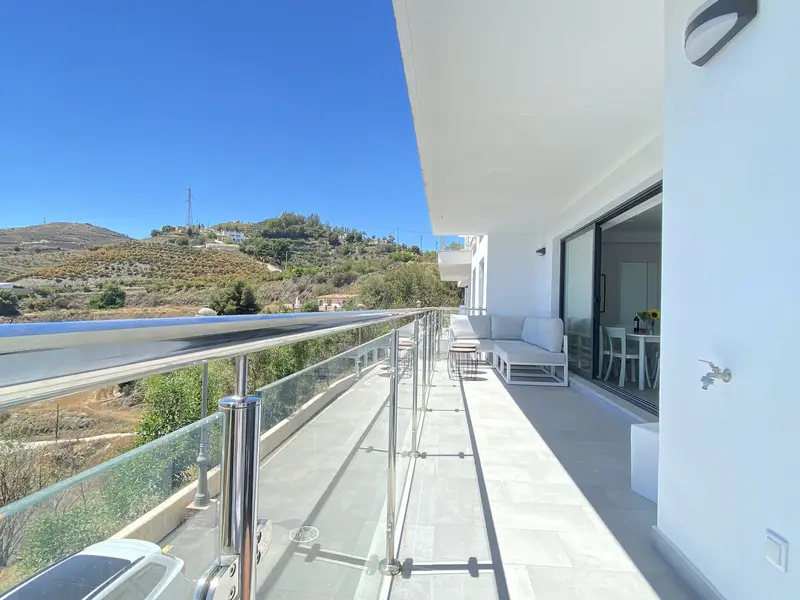 Apartamento 2 Dormitorios Nerja Alquiler Cerca Playa Piscina Wifi