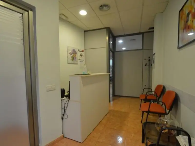 Clínica Fisioterapéutica en Venta Almería El Zapillo