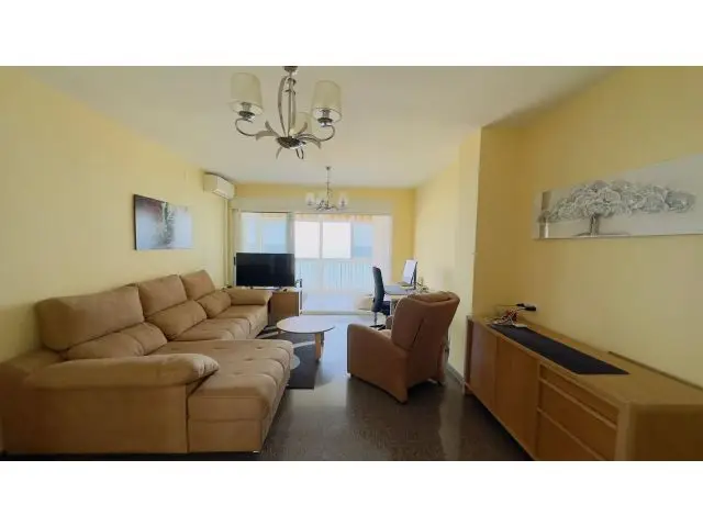 Apartamento en Playa Muchavista con Vistas al Mar