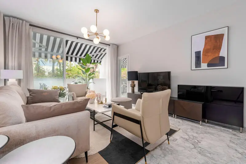Apartamento Lujo Puerto Banus Primera Linea Playa 2 Dormitorios