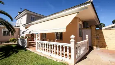 Chalet en Dehesa Golf Aljaraque 370m2