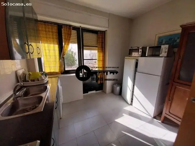 Piso en Calle Rosario con Patio de 40m2