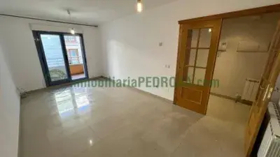 Apartamento en Alquiler Poio 2 Dormitorios Terraza